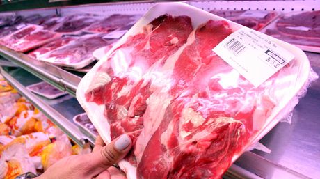 El gasto mensual en carnes y sus preparados oscila en 828,03 bolívares, es decir, 19,73% del total del costo de la canasta