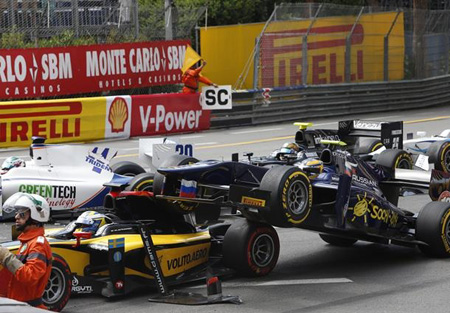 Cecotto no podrá correr la segunda prueba de la GP2 este fin de semana