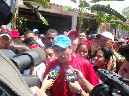 Capriles: “Nuestra lucha es por la verdad, apegados a la verdad a los principios de la constitución y la democracia”.