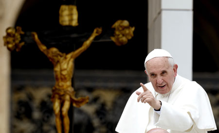 Francisco se quedará en la Ciudad del Vaticano durante el verano pese al agobiante calor de esa época en Roma.