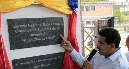 Los nombres de los llamados Mártires de la Patria, están estampados en una de las placas, develadas este lunes por el presidente de la República, Nicolás Maduro.