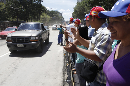 El Troudi indicó que continuarán las labores para “embellecer a Chacao” y el paso peatonal estaría “abierto en menos de una semana”.
CORTESIA / AVN