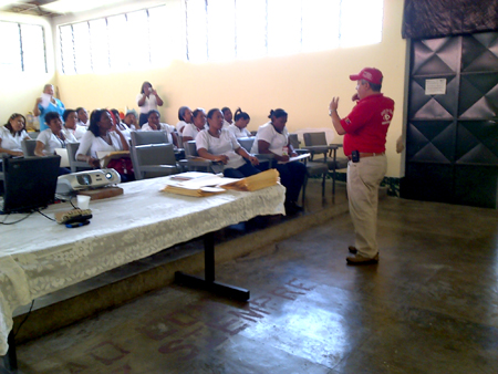 El programa de Salud Visual de la Dirección Estadal de Salud del Estado Bolivariano de Miranda capacita de forma permanente a los Médicos Integrales.