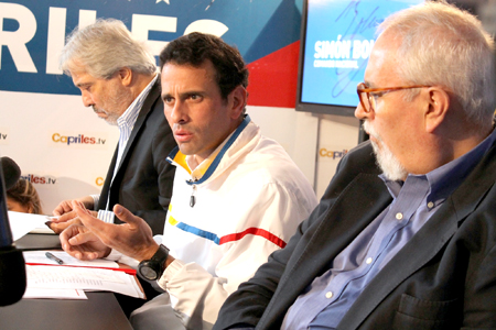 Capriles afirmó que "el gobierno es el que controla las importaciones y lo poco que se produce en el país".