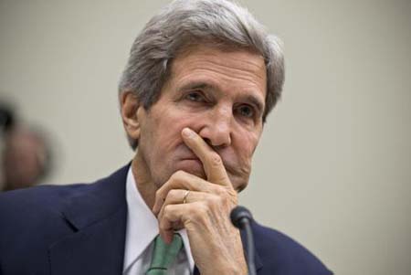 Imagen del 10 de diciembre de 2013 que muestra al secretario de Estado norteamericano John Kerry en una reunión con congresistas en el Capitolio.
AP / J. SCOTT APPLEWHITE