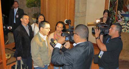 "Fue un humanista, un socialista, un hombre que luchó por la igualdad", afirmó Arreaza.