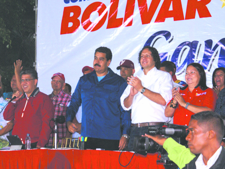 * El presidente de la República agradeció a los militantes del Partido Socialista Unido de Venezuela, a los partidos aliados, así como a la Fuerza Armada Nacional Bolivariana (FANB) por la organización y participación en el proceso electoral