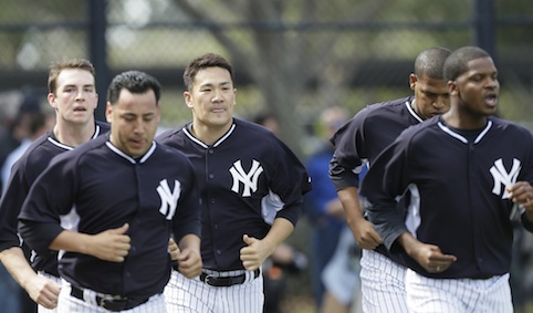 Tanaka se cansó mucho en su primer trabajo físico de la temporada AP / Charlie Neibergall