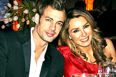 William Levy y Elizabeth Gutiérrez se comprometieron en la noche de Navidad.