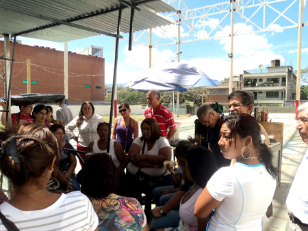 Los trabajadores informales se reunieron en el Parque Junín de Ocumare del Tuy