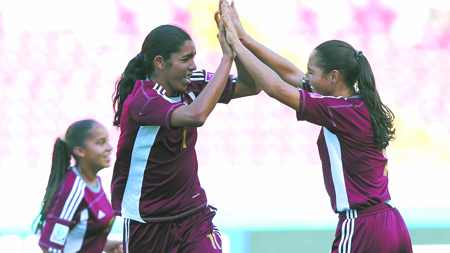 Deyna Castellanos abrió la cuenta de Venezuela, a los 6 minutos de juego
Foto fifa.com