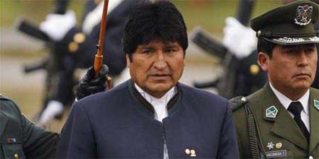 Evo Morales, salió este viernes a hacer frente a las protestas de sectores bajos de las Fuerzas Armadas que piden reformas institucionales