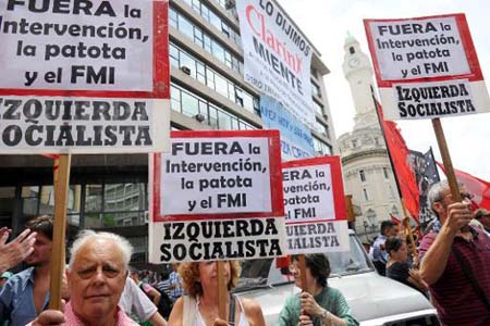 La lucha contra la pobreza también figura en la agenda de la protestas en Argentina.
AFP / DANIEL GARCIA