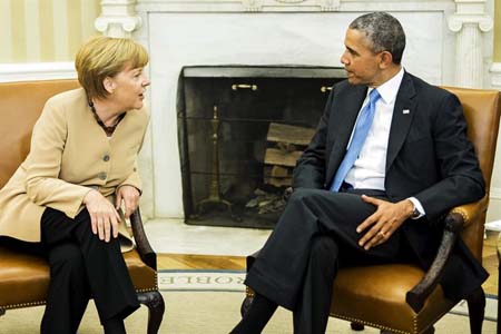 El presidente de EE.UU., Barack Obama, y la canciller de Alemania, Angela Merkel, iniciaron ayer su reunión en la Casa Blanca