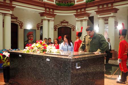 Acto oficial de celebración por los 60 años del nacimiento de Chávez, fue en el Cuartel de la Montaña, ubicado en la parroquia 23 de Enero