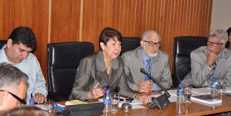 Cecilia García Arocha, rectora de la UCV, reconoció la receptividad del ministro ante las inquietudes planteadas en el Consejo Universitario.NEWS FLASH / JC