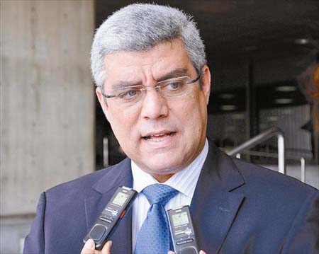 Diputado Alfonso Marquina:“Negación de visa americana no esataque contra el pueblo de Venezuela”
