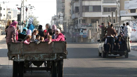 Poblacion de Gaza se ve obligada a dejar sus hogares