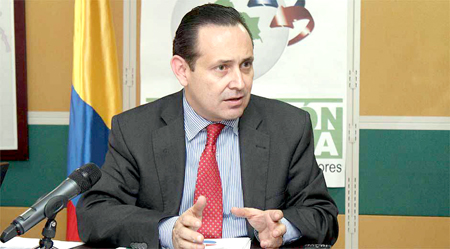 Sergio Bueno aclaró que Saleh ingresó a Colombia el 19 de febrero de 2014 con un permiso que le da la posibilidad de entrar a seminarios