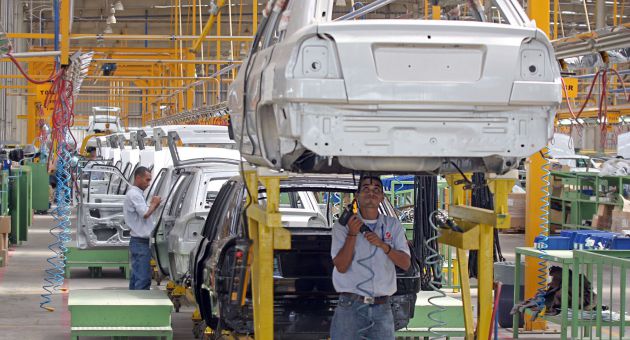 La Asociación de Distribuidores de Automóviles reporta fallas en las importaciones desde Colombia, lo que afecta gran parte del parque automotor