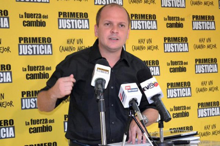 El diputado a la Asamblea Nacional y dirigente de Primero Justicia, Ángel Medina , efectuó la denuncia durante este miércoles.