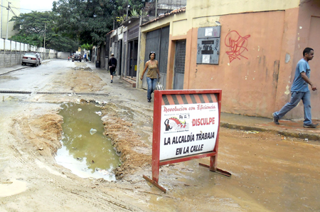 Calles del sector 2 de Trapichito sigue fracturadas y sin mano de la alcaldia de Plaza