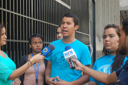 Estudiantes le hacen un llamado a la ministra Carmen Meléndez para que retome mesas de trabajo con autoridades universitarias
