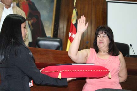 Aspecto de la juramentación de Aurora Morales, al asumir su tercera presidencia en el Legislativo de MirandaCORTESIA / JUAN NERI