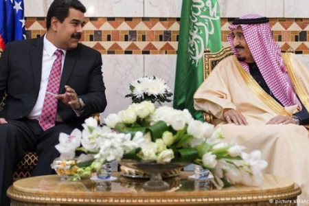 El presidente Nicolás Maduro se reunió el domingo en Riad con el príncipe Salman, heredero a la corona de Arabia Saudita