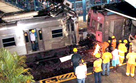 Las autoridades de Río de Janeiro anunciaron hoy que investigarán “con rigor” las causas del choque de dos trenes metropolitanos que la víspera dejó unos 140 heridos