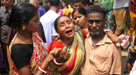 Al menos 10 personas perdieron la vida y un número indeterminado resultaron heridas en una estampida ocurrida este viernes en un festival hindú en la ciudad de Narayanganj.