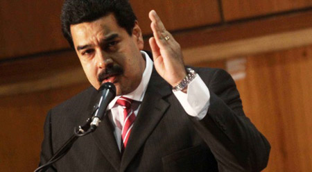 El presidente Nicolás Maduro pidió este viernes a la Unasur ser un “anillo protector” de Venezuela ante la “agresión” de los Estados Unidos