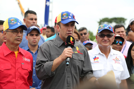 El gobernador del estado Aragua, Tareck El Aissami denunció que está en marcha en Venezuela un nuevo golpe de Estado.