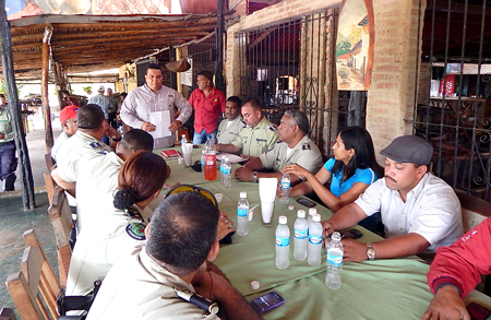 Alcalde exigió a directores y jefes policiales que cumplan a cabalidad los patrullajes