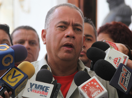 Amoroso: “las medidas anunciadas por el presidente Maduro están fundamentadas en el derecho internacional”.