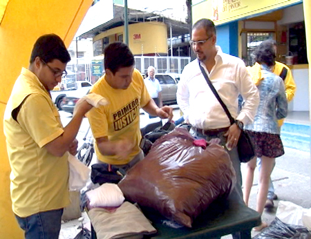 Justicieros de Caracas entregaron insumos recolectados para afectados por lluvias