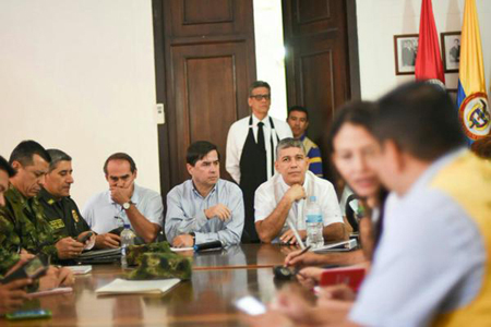 Altas autoridades civiles y militares de Colombia, durante la reunión de este domingo en Cúcuta.
CORTESIA / @Cristo Bustos