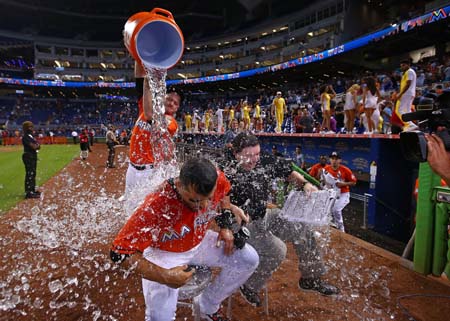 Martín Prado decidió la victoria de los Marlins
AFP / Rob Foldy