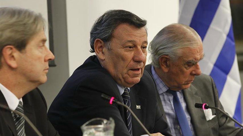 Los mandatarios Juan Manuel Santos, de Colombia, y Nicolás Maduro, de Venezuela sostendrán en Quito un encuentro para tratar el asunto, al que también acudirá el presidente de Uruguay, Tabaré Vázquez, y el ecuatoriano, Rafael Correa