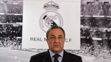 Florentino Pérez ratificó a Rafa Benítez como entrenador del Real Madrid