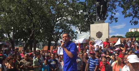 William Ojeda apostó desde la plaza Sucre “por la articulación de los órganos de seguridad nacional, estadal y regional”.