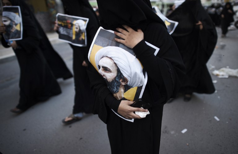 La ejecución el sábado en Arabia Saudita del jeque saudita Nimr Baqer al Nimr, un firme opositor al poder de Riad, suscitó violentas críticas de Teherán y manifestaciones que terminaron con la destrucción de una parte de la embajada saudita y con ataques contra el consulado de este país en la ciudad iraní de Mashhad.