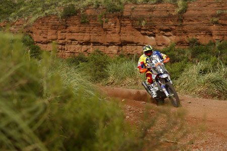 Destaca actuación del criollo en el Dakar 2016