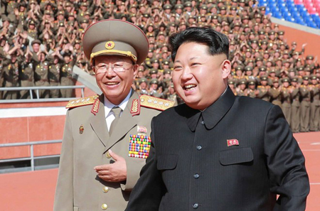 Desde su nombramiento en agosto de 2013, a Ri Yong-gil se le veía rutinariamente junto con Kim Jong-un en los eventos militares.