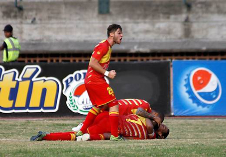 Deportivo Anzoátegui asumió el liderato del fútbol venezolano