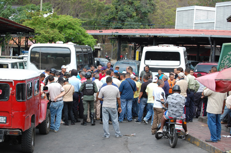 Aspecto de la acción de calle desarrollada en el municipio Sucre