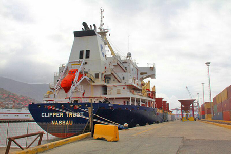 El cargamento arribó ayer al Puerto de La Guaira