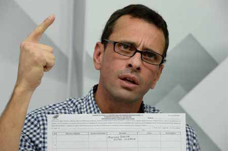 Capriles: "Si se cumplen todos los requisitos no vamos a aceptar que no se haga el revocatorio este año”.