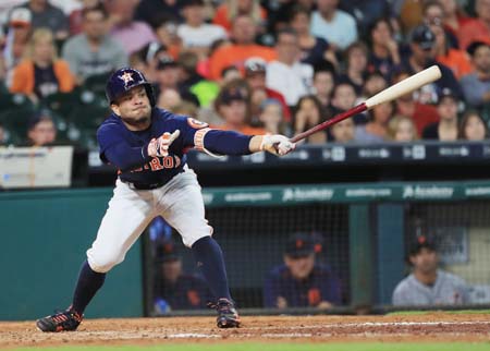 Altuve sorprende con sus jonrones
AFP / Scott Halleran