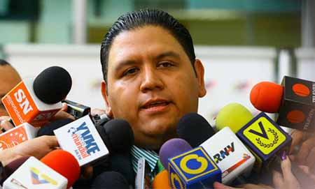 Rondón valora como positivo que la Asamblea Nacional desarrolle una ley especial, los procedimientos jurídicos que permitirán la materialización de los referendo